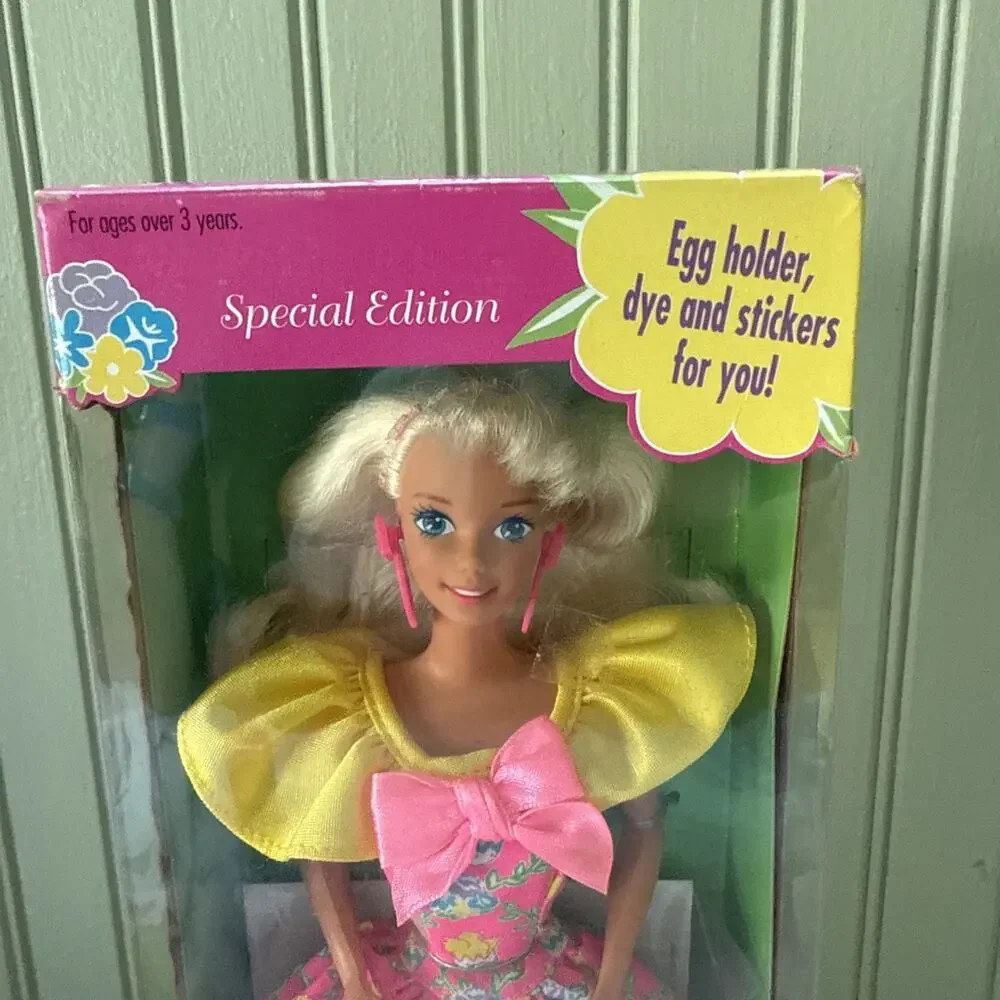 Vintage 1994 Mattel Barbie Doll Easter Party Barbie Special Edition Blonde